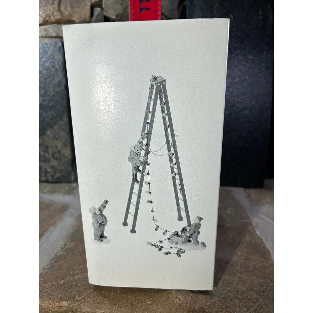 Dept 56 Town Tree Trimmers #5566-2 with box